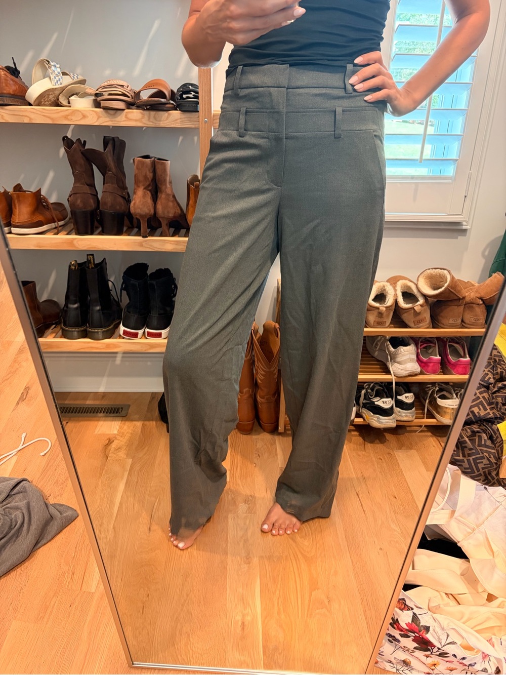 Alice + Olivia Olive Wide-Leg High-Rise Trousers